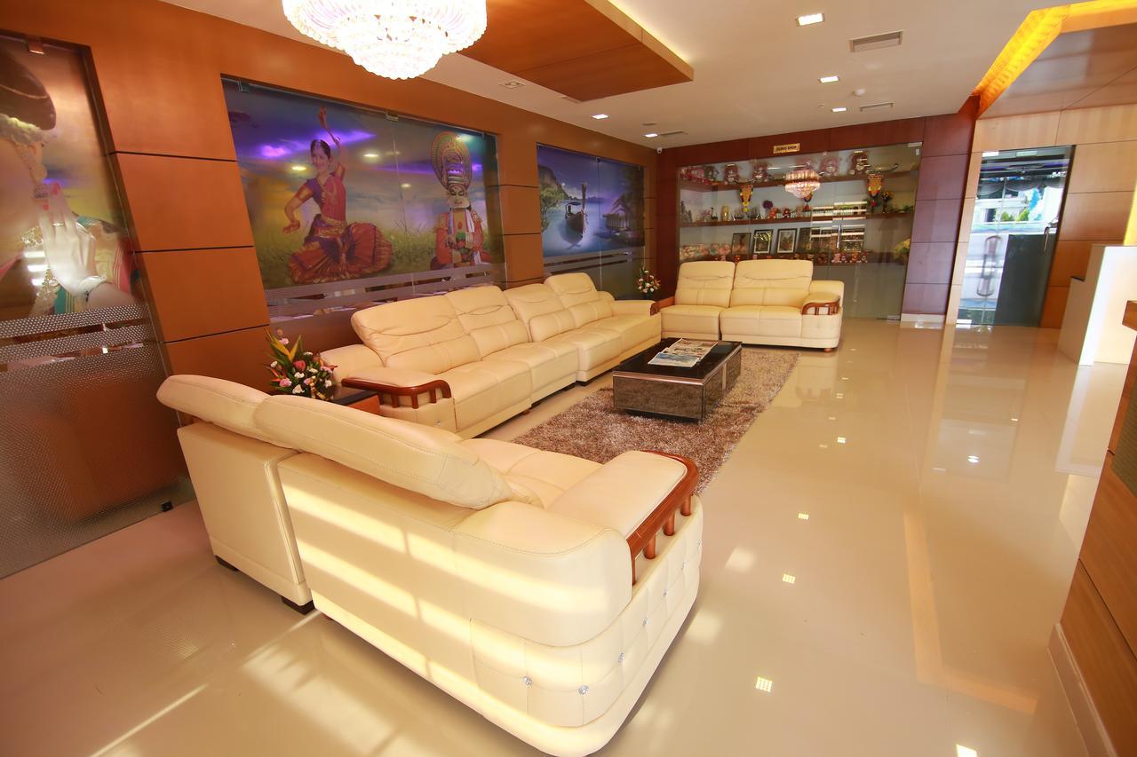 Rouba Residency Hotel Ponnāni Екстериор снимка