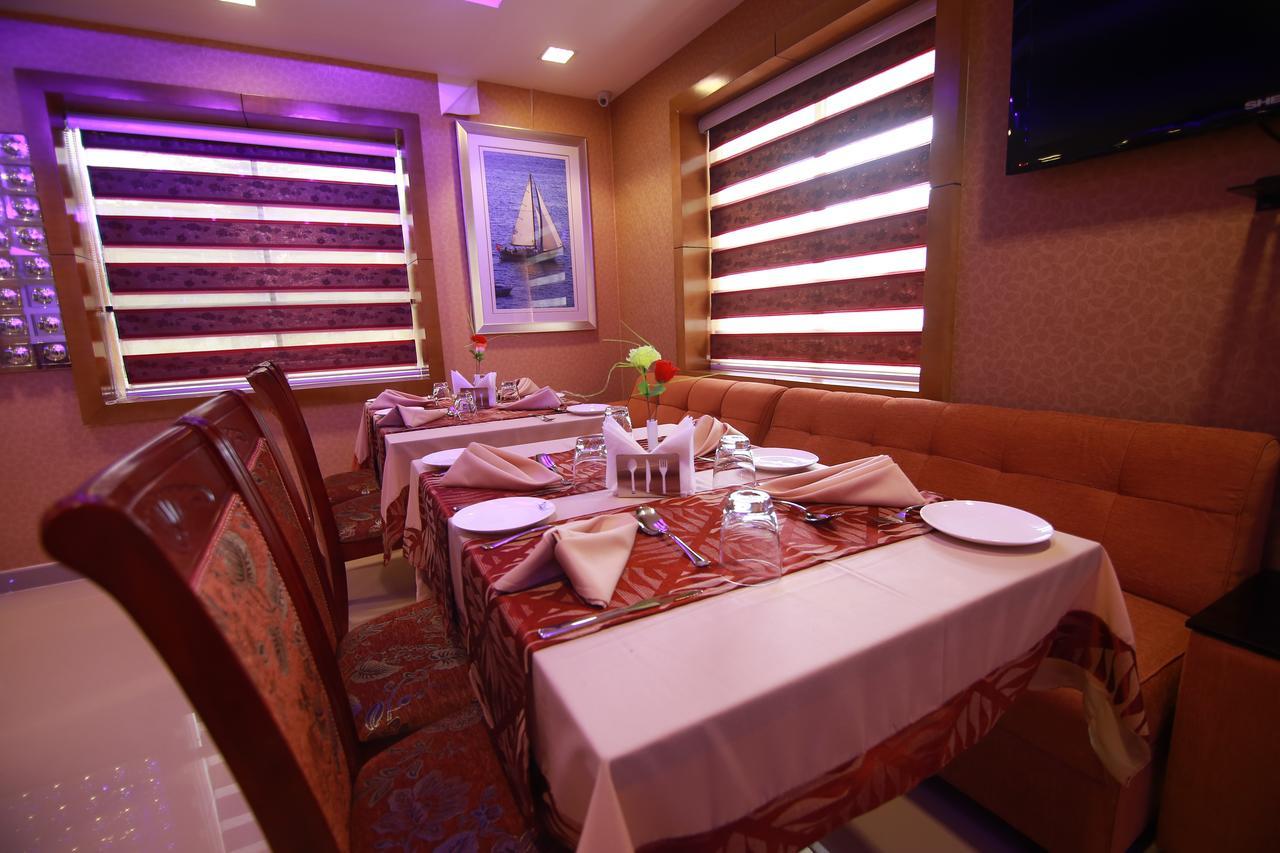 Rouba Residency Hotel Ponnāni Екстериор снимка