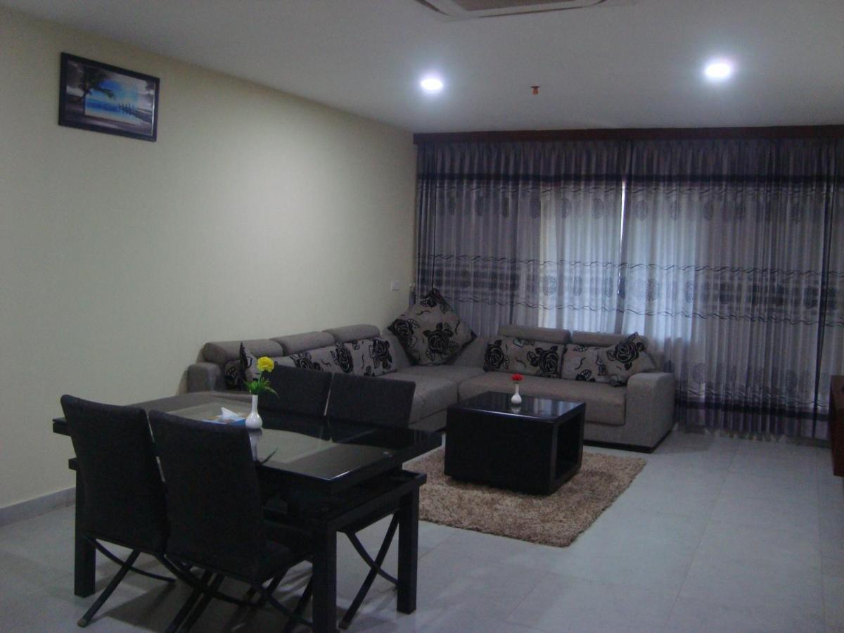 Rouba Residency Hotel Ponnāni Екстериор снимка