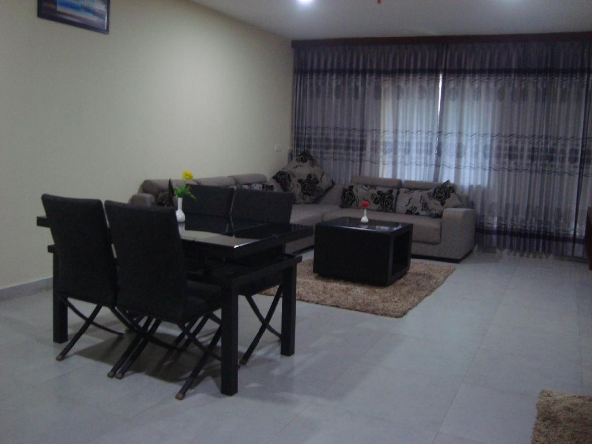 Rouba Residency Hotel Ponnāni Екстериор снимка