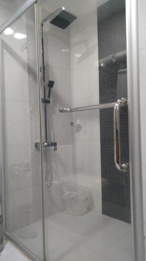 Rouba Residency Hotel Ponnāni Екстериор снимка