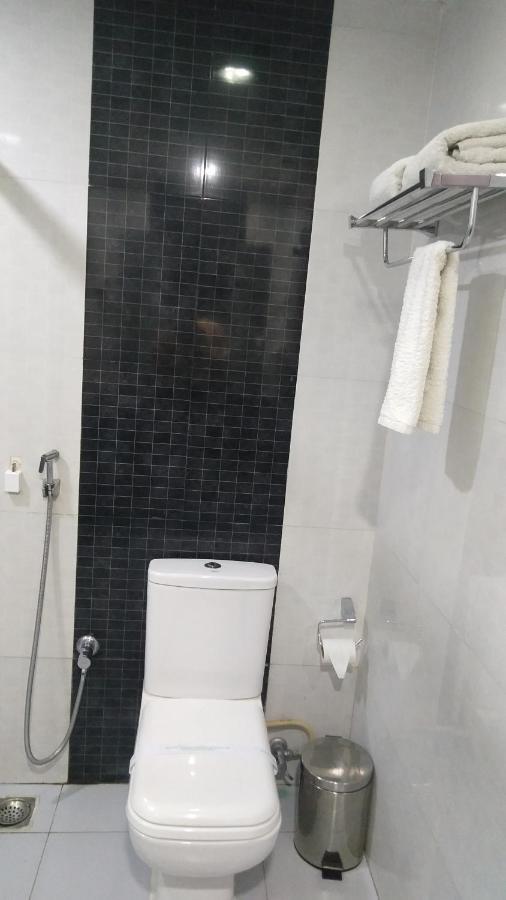 Rouba Residency Hotel Ponnāni Екстериор снимка