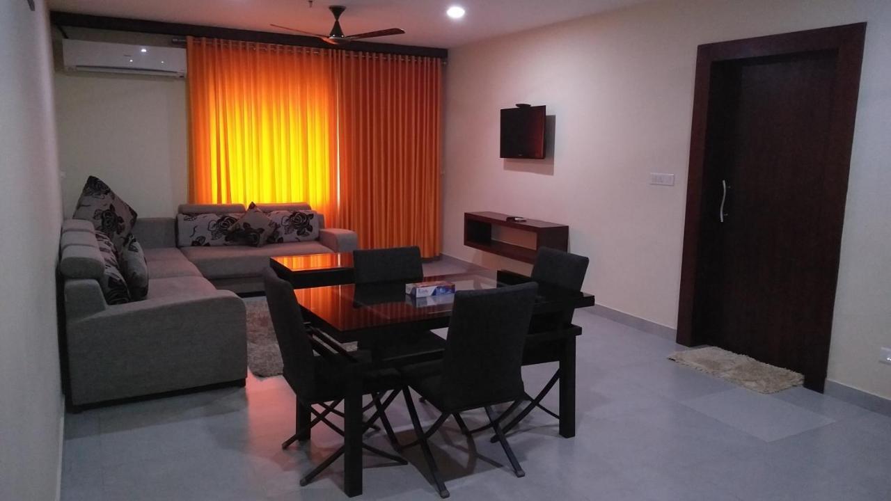Rouba Residency Hotel Ponnāni Екстериор снимка